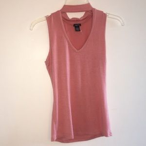 ⭐️Super cute shirt